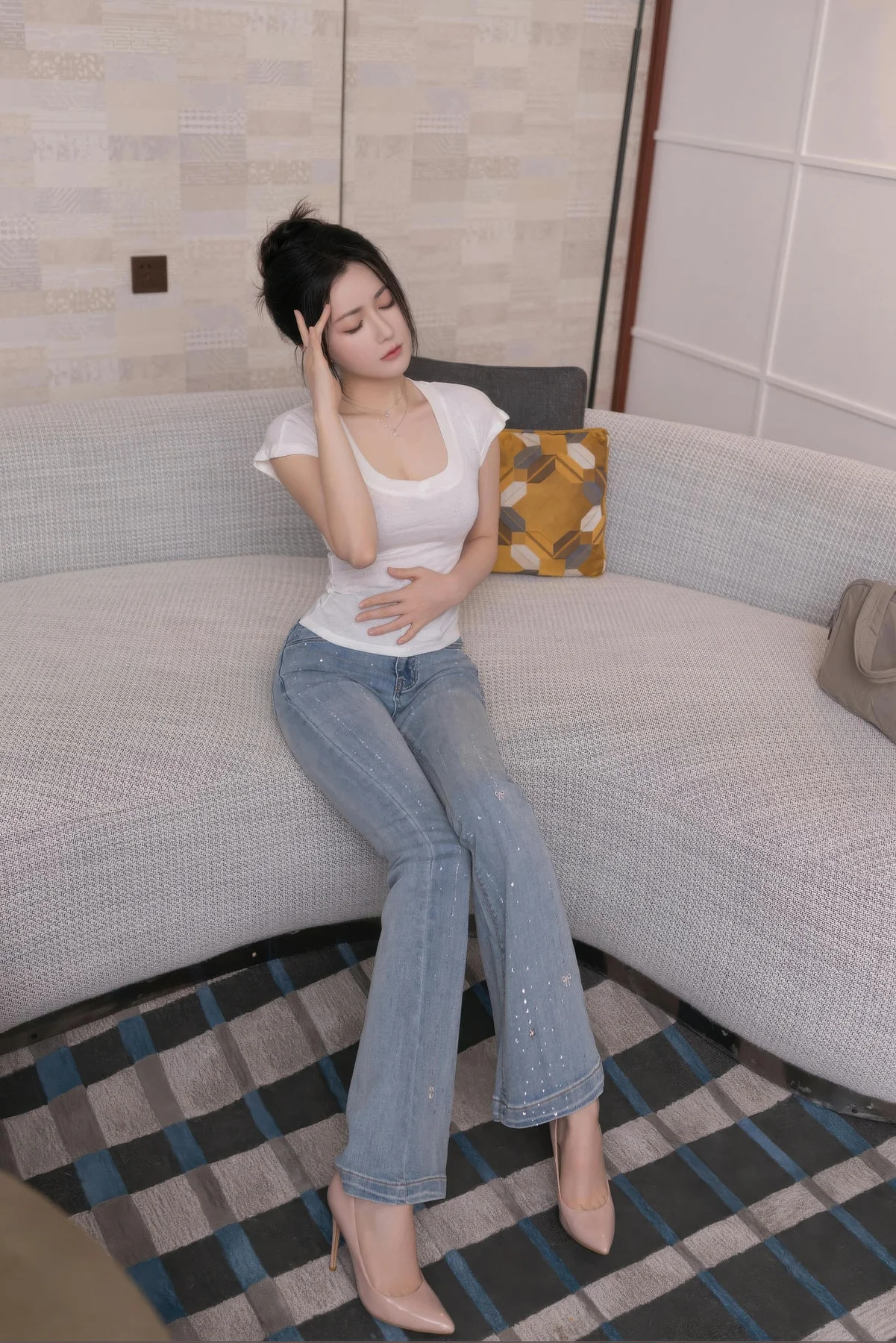 XiuRen 秀人 No.10858 鱼子酱Fish 捆绑灰色蕾丝服饰 - 9