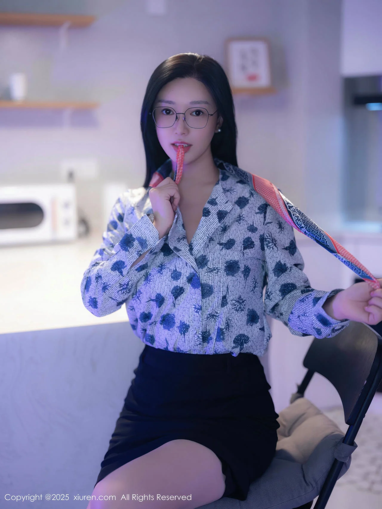 XiuRen 秀人 No.10866 软情空姐爆乳连体衣制服 - 2