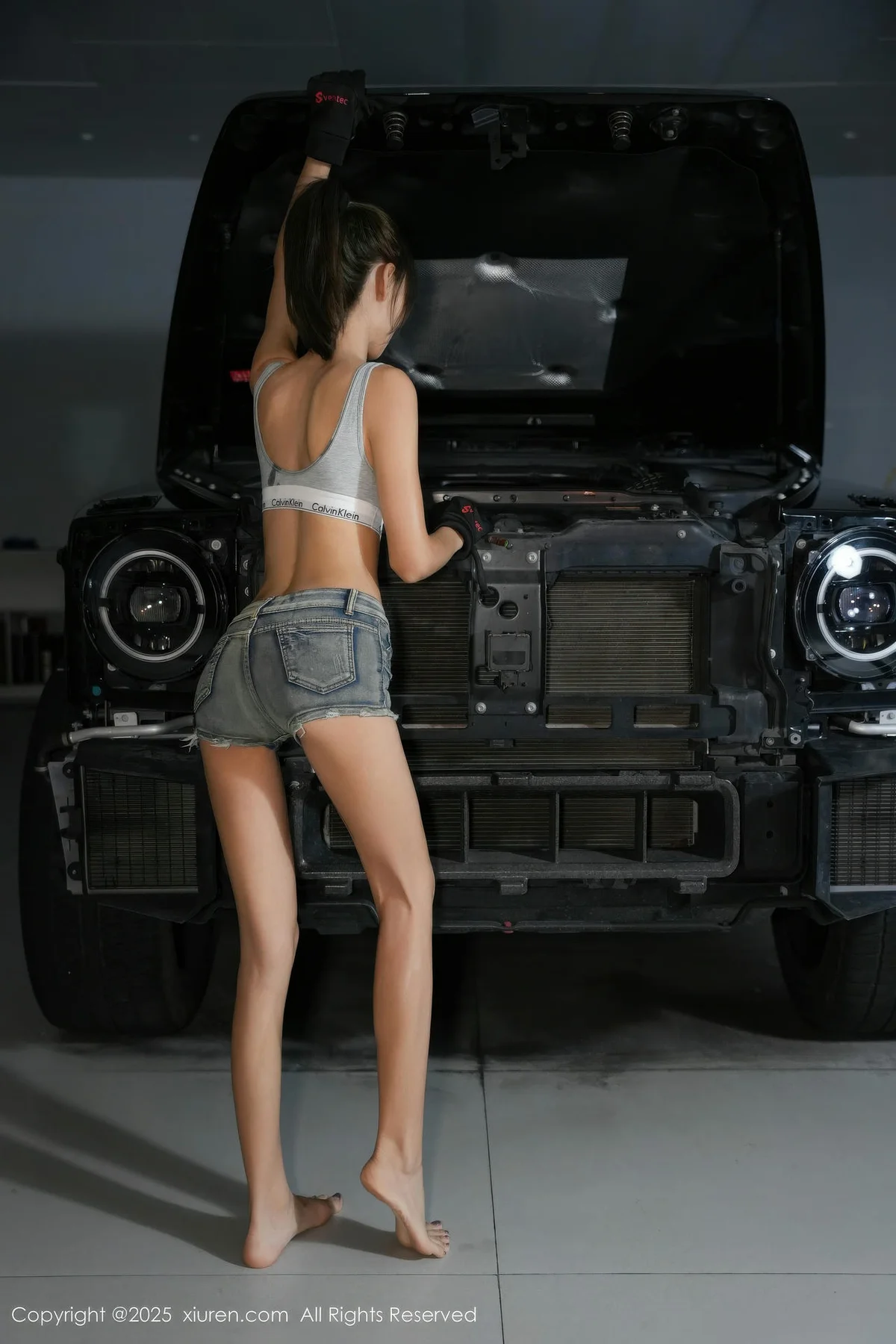 XiuRen 秀人 No.10894 lingyu69 汽车修理工主题拍摄 - 2