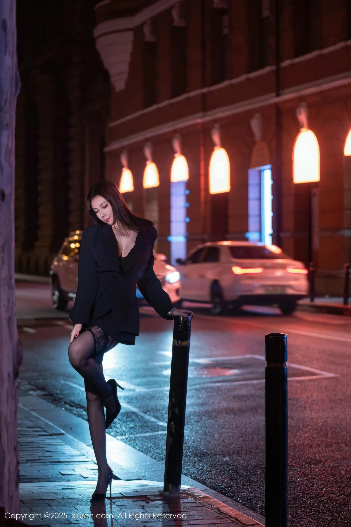 XiuRen 秀人 No.10899 果儿Victoria 妩媚妖娆大美女无敌御姐范 - 5