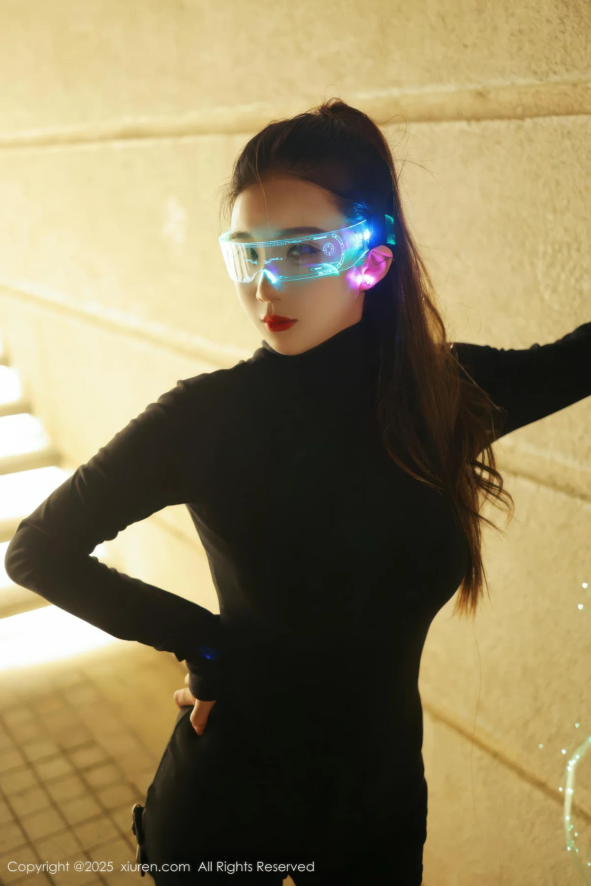 XiuRen 秀人 No.10936 小肉肉咪 街拍连衣短裙 - 6