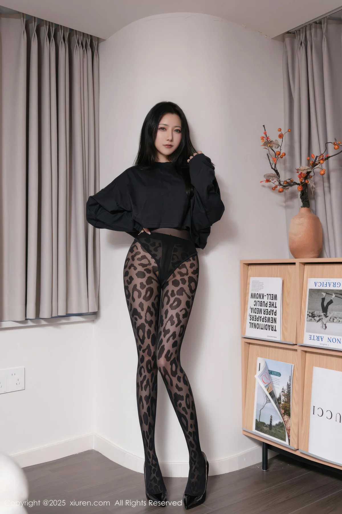 XiuRen 秀人 No.10938 鱼子酱Fish 性感豹纹黑丝 - 2