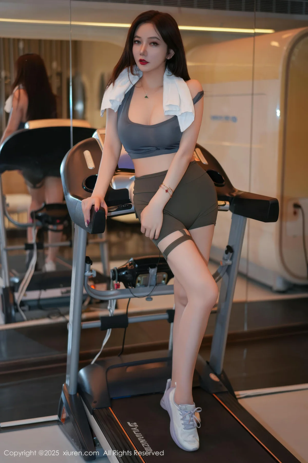 XiuRen 秀人 No.10950 心妍小公主 健身深色运动服 - 7