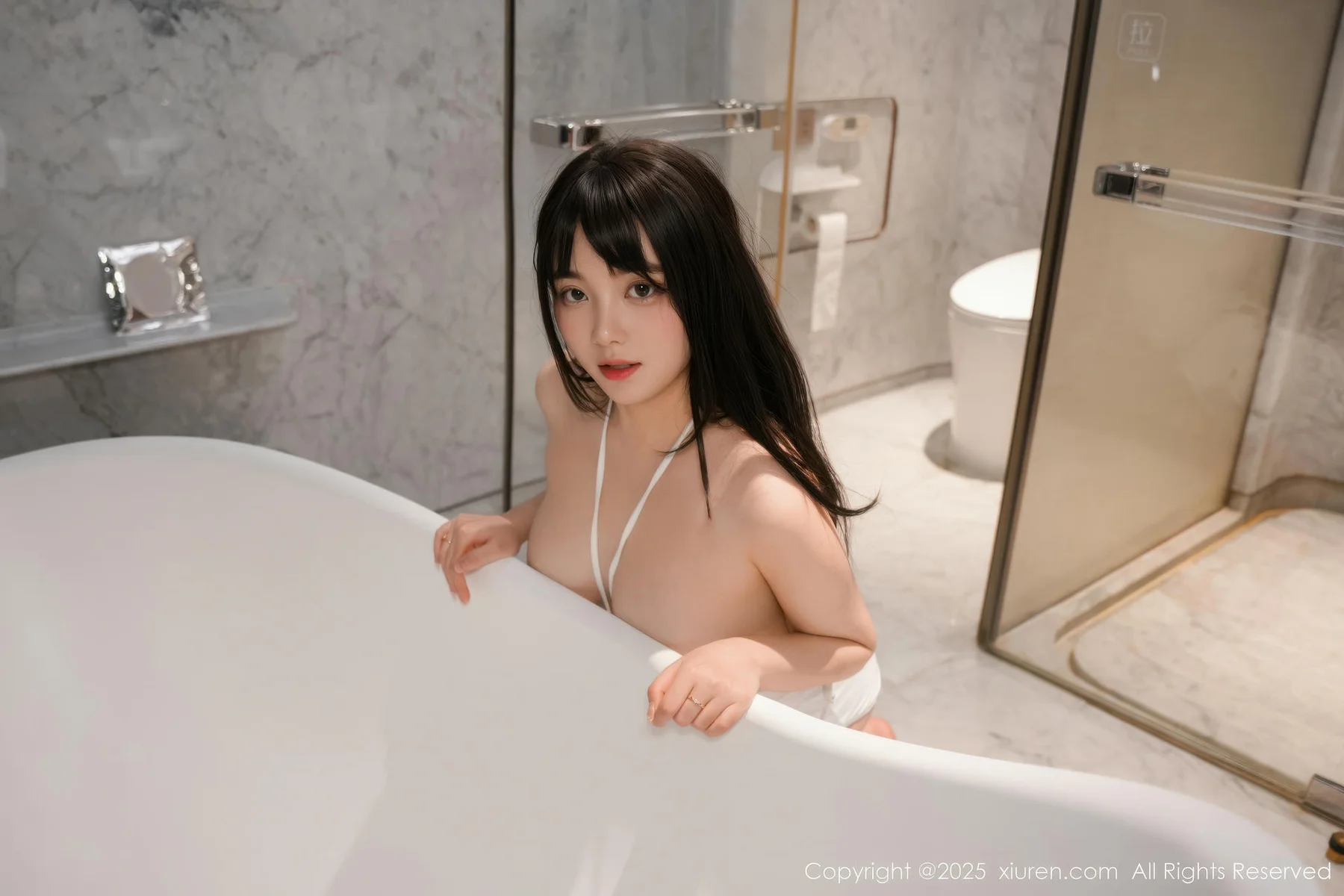 XiuRen 秀人 No.10959 软情 白色比基尼曼妙身姿 - 8