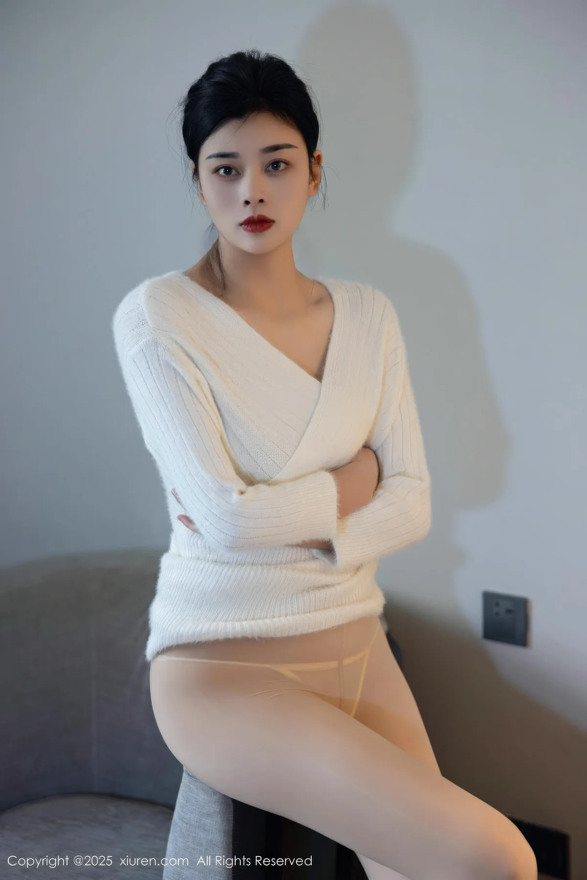 XiuRen 秀人 No.10986 徐清妍 白色毛衣肉色丝袜 - 10