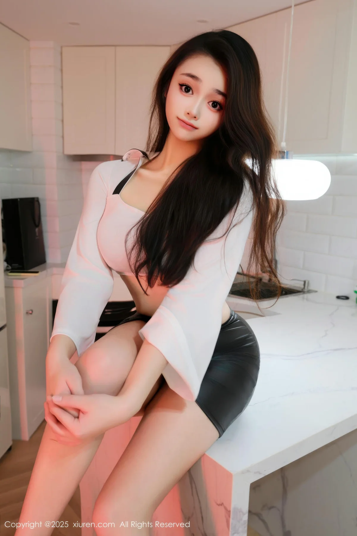 XiuRen 秀人 No.10993 福福Thrive 丰满少女超短裤 - 9