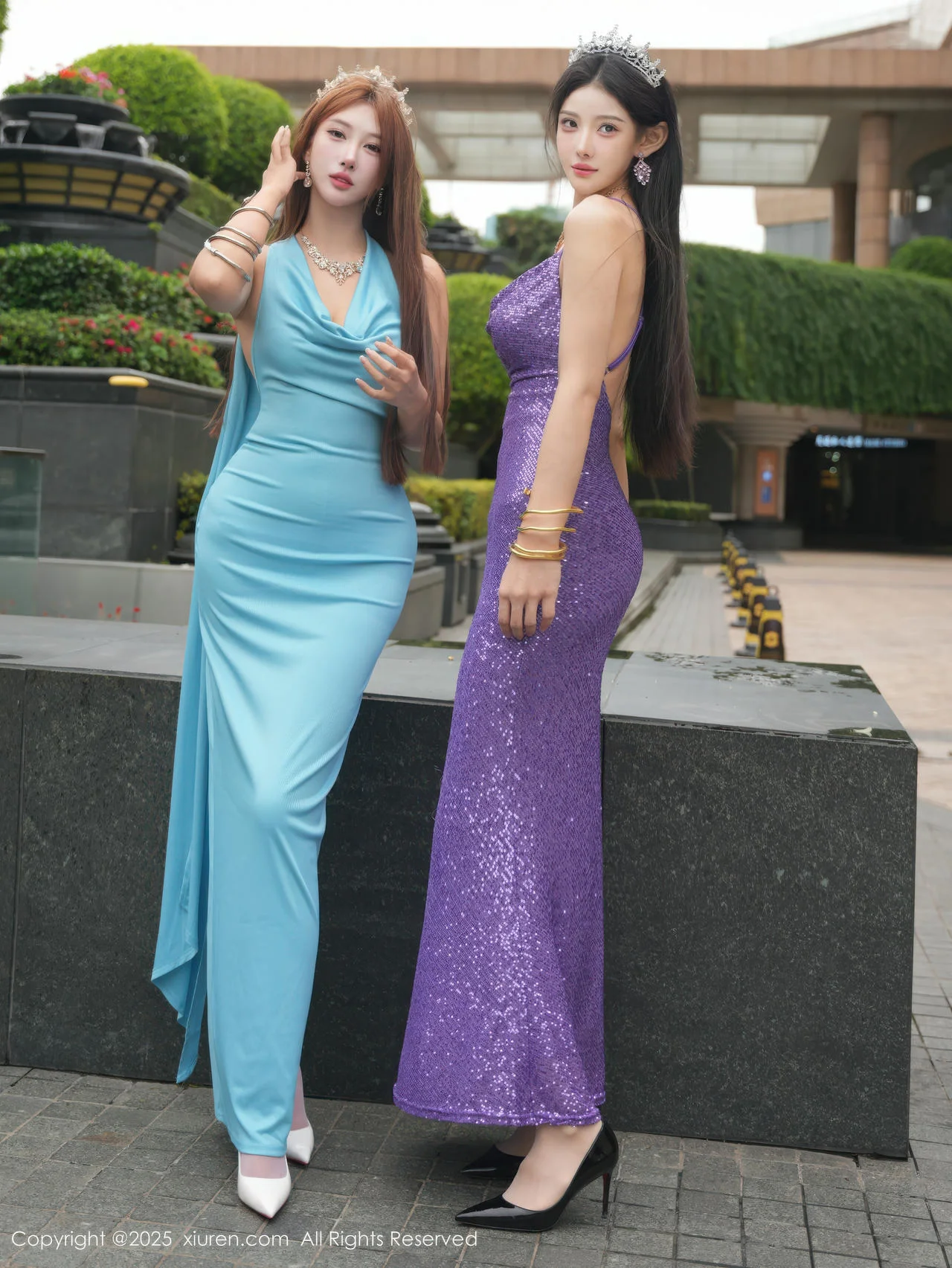 XiuRen 秀人 No.10996 梨霜儿和金允希Yuki 双人写真模特合集 - 1