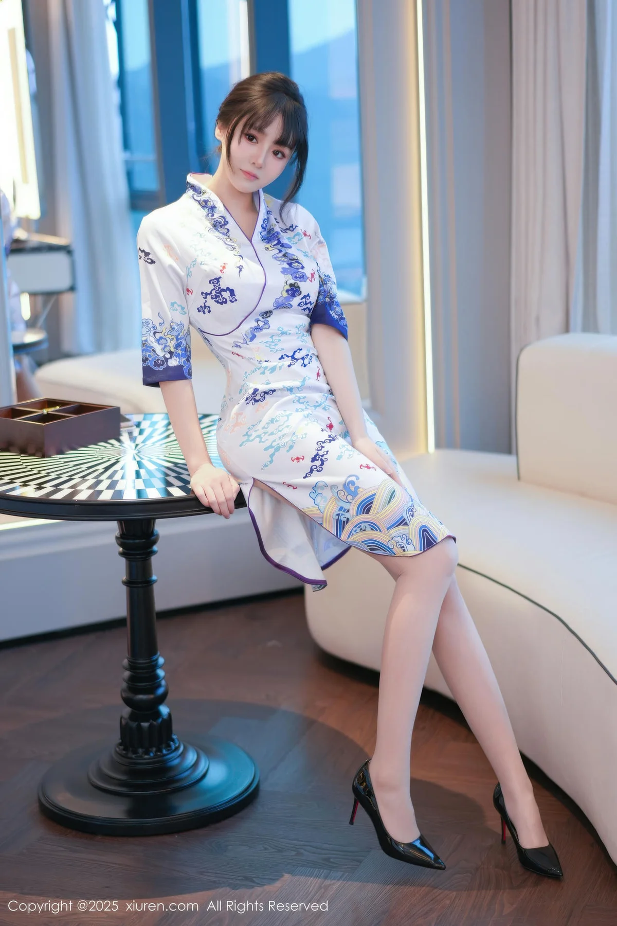 XiuRen 秀人 No.11001 沈南汐RuRu 浅色旗袍魅惑肉丝 - 5