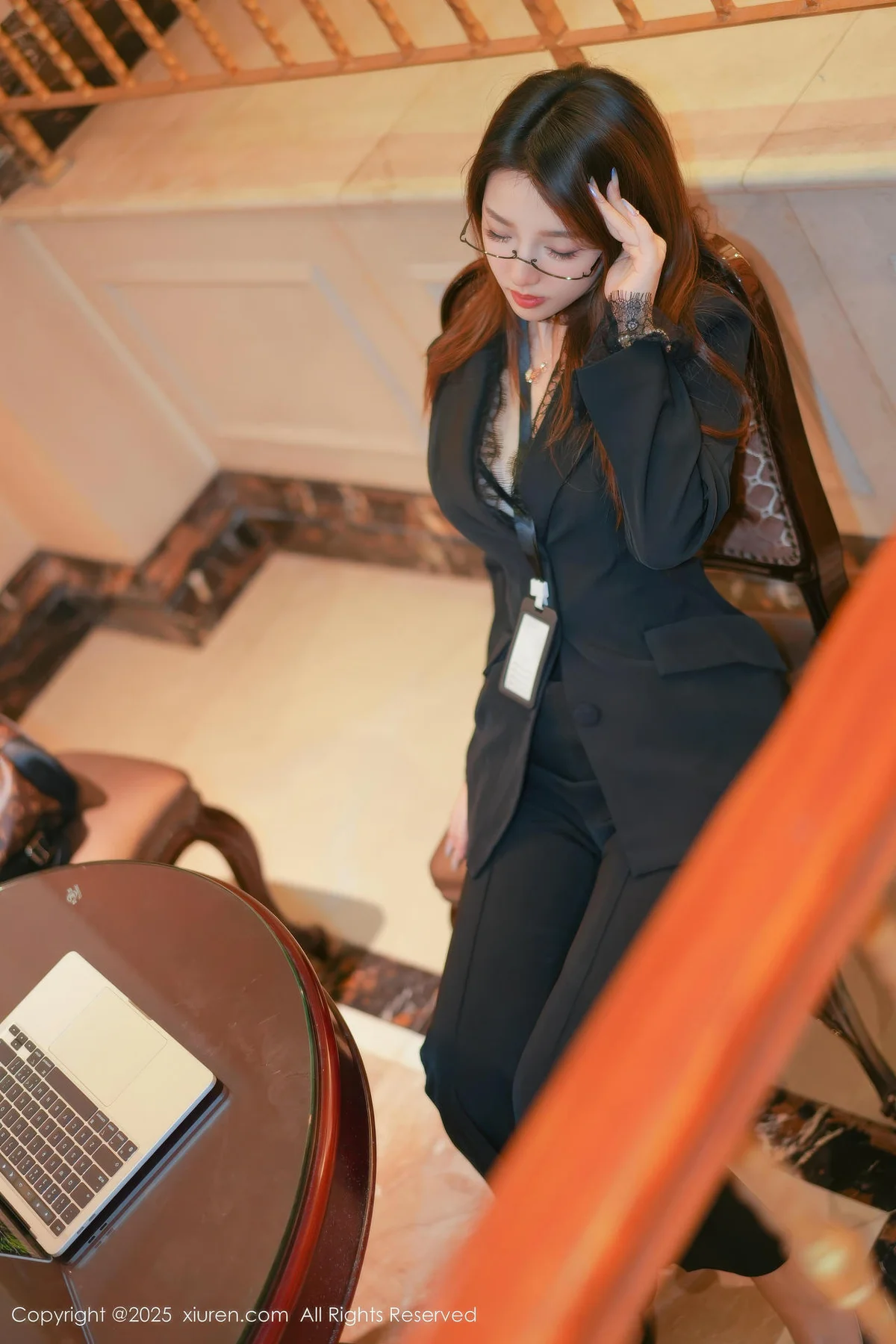 XiuRen 秀人 No.11007 Twins夭夭 豹纹内衣黑色西服 - 1