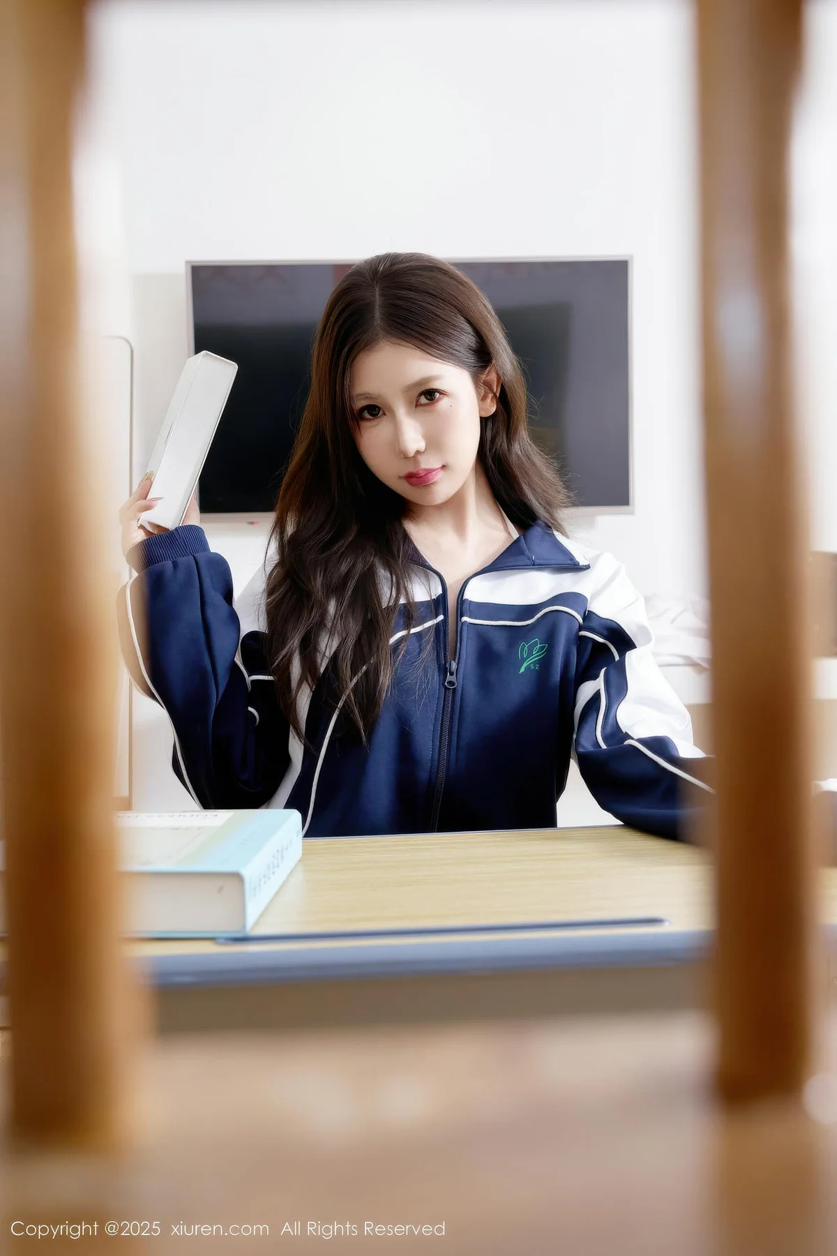 XiuRen 秀人 No.11012 尹甜甜sunny 深色校服情趣内衣 - 8