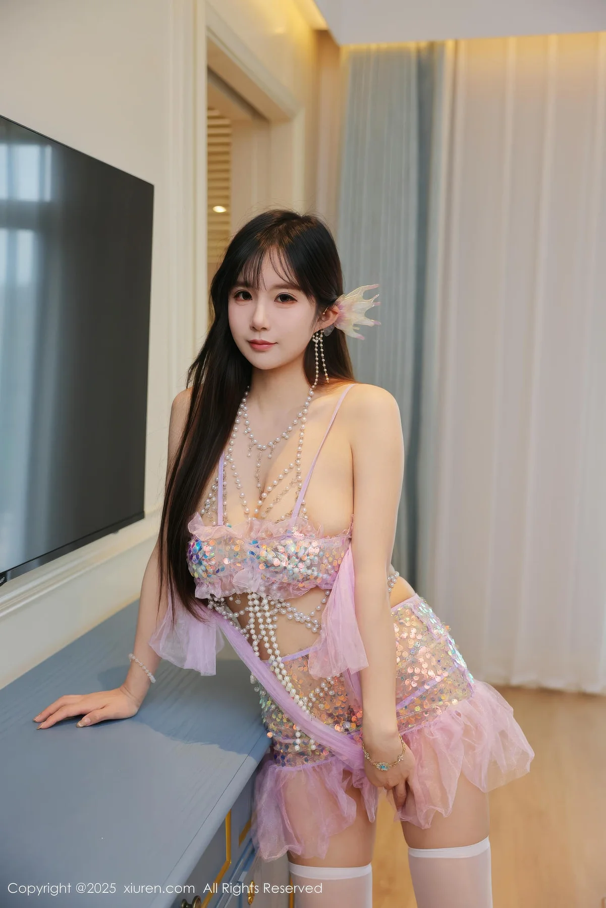 XiuRen 秀人 No.11020 小肉肉咪 紫色情趣美乳白丝 - 7