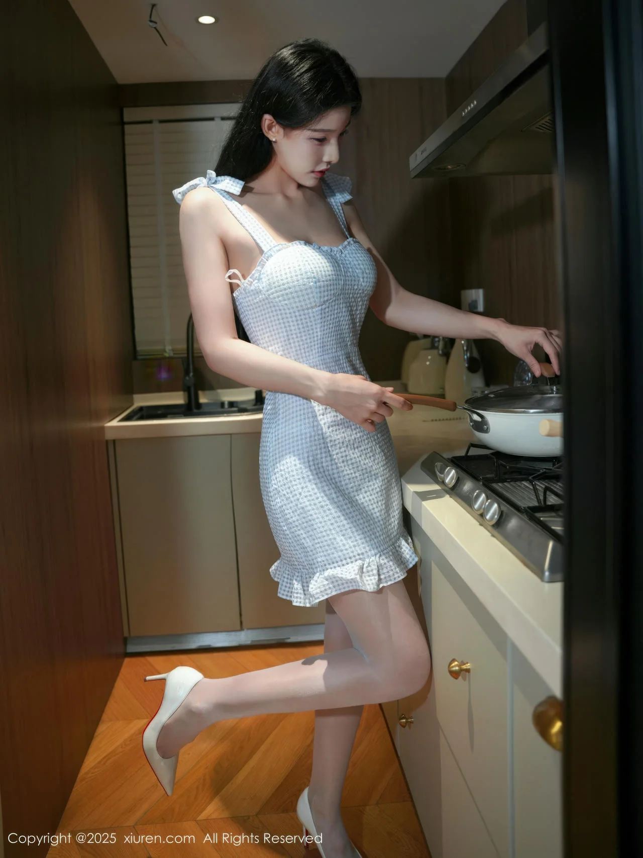 XiuRen 秀人 No.11026 梨霜儿性感厨娘装扮 - 6