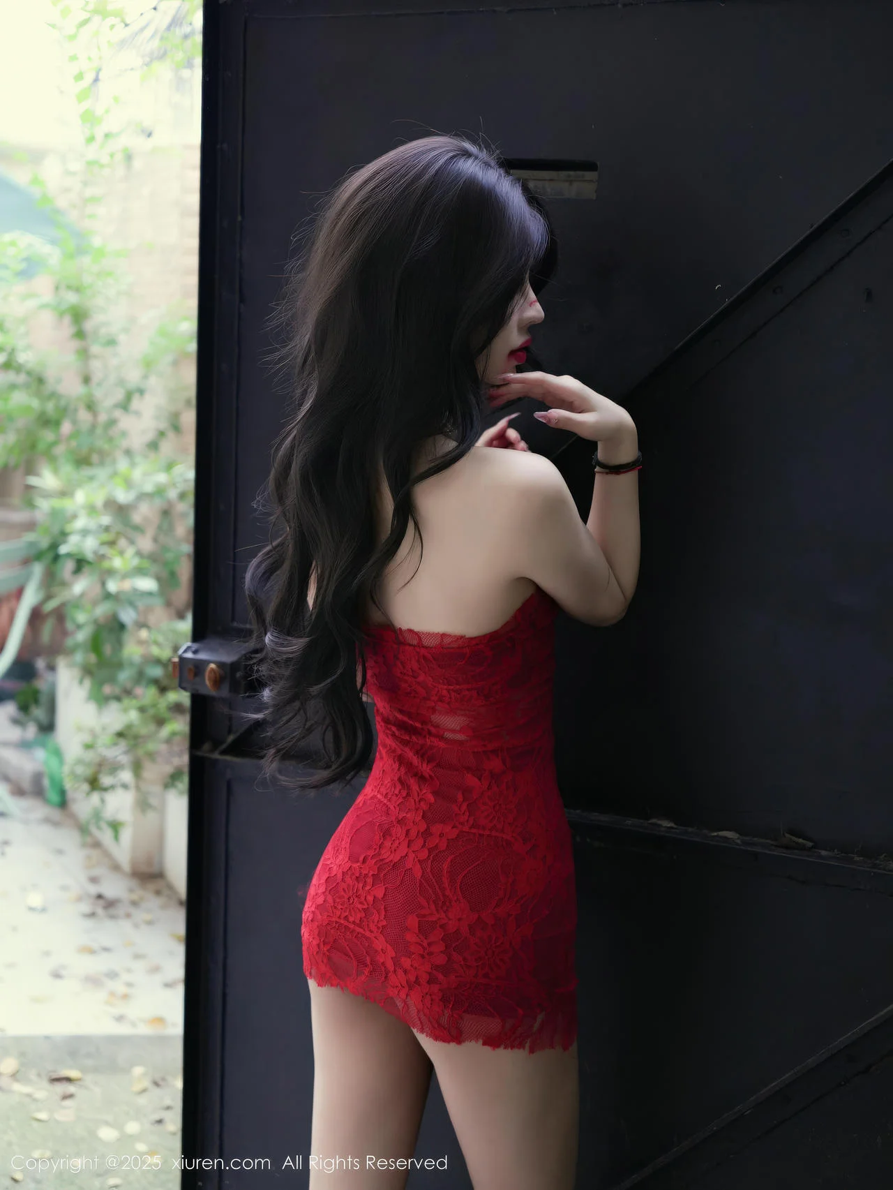 XiuRen 秀人 No.11032 四月月红色连衣短裙 - 1