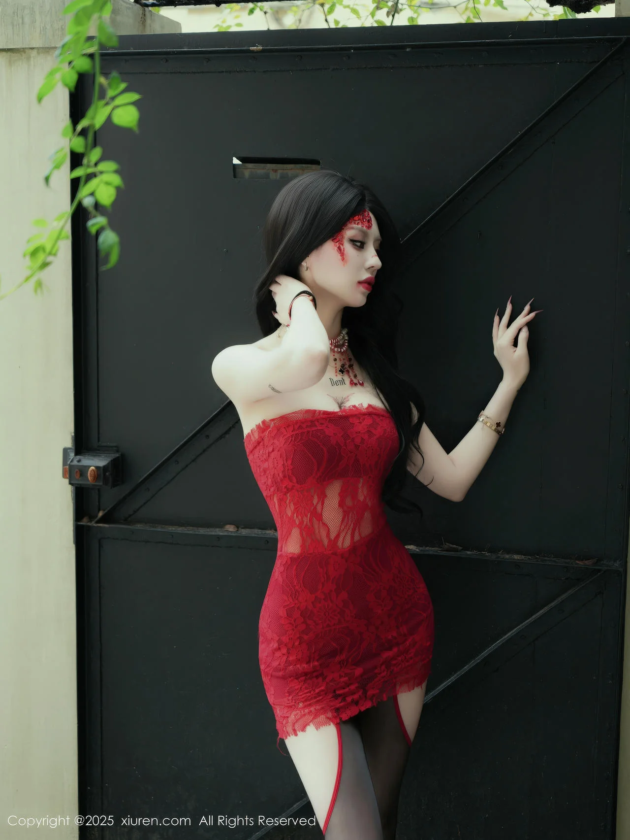 XiuRen 秀人 No.11032 四月月红色连衣短裙 - 4