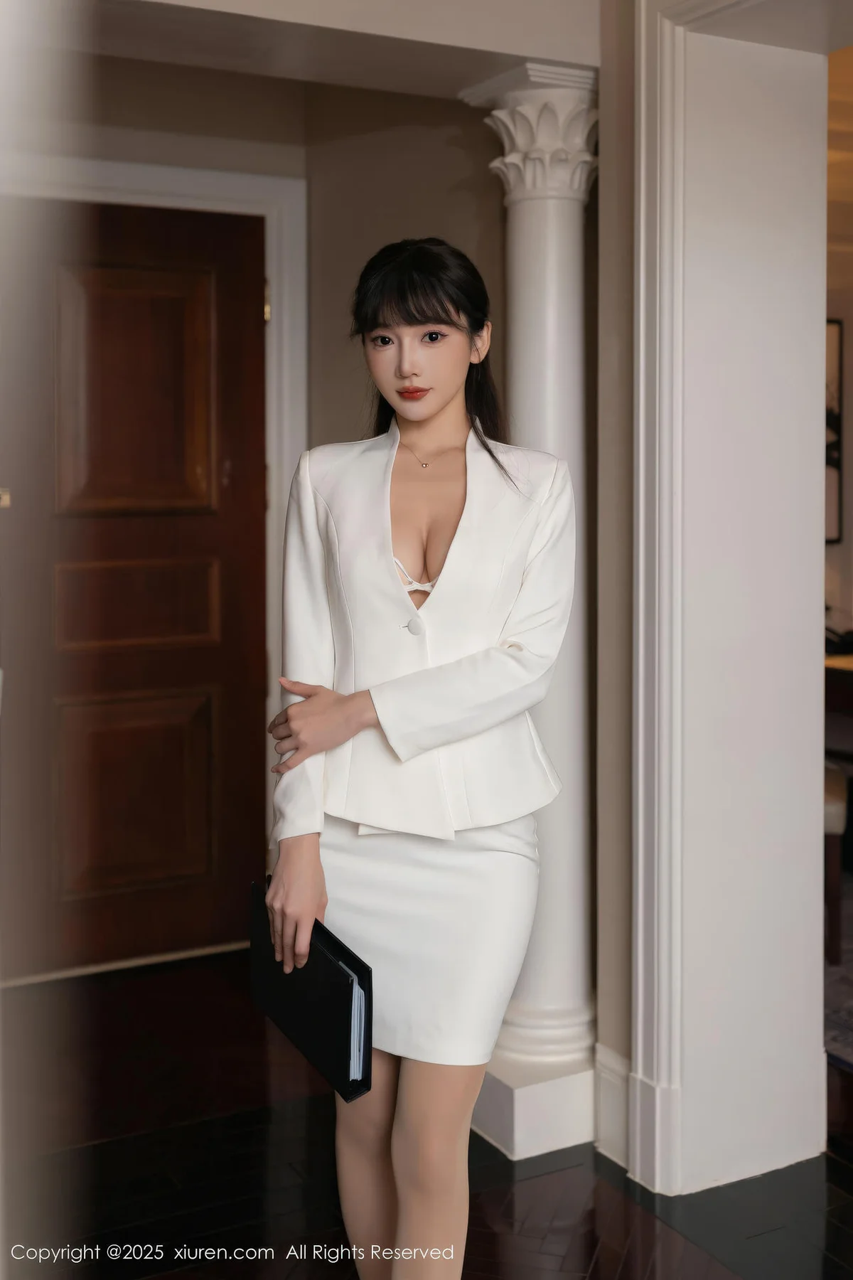 XiuRen 秀人 No.11042 陆萱萱白色套装ol办公室 - 2