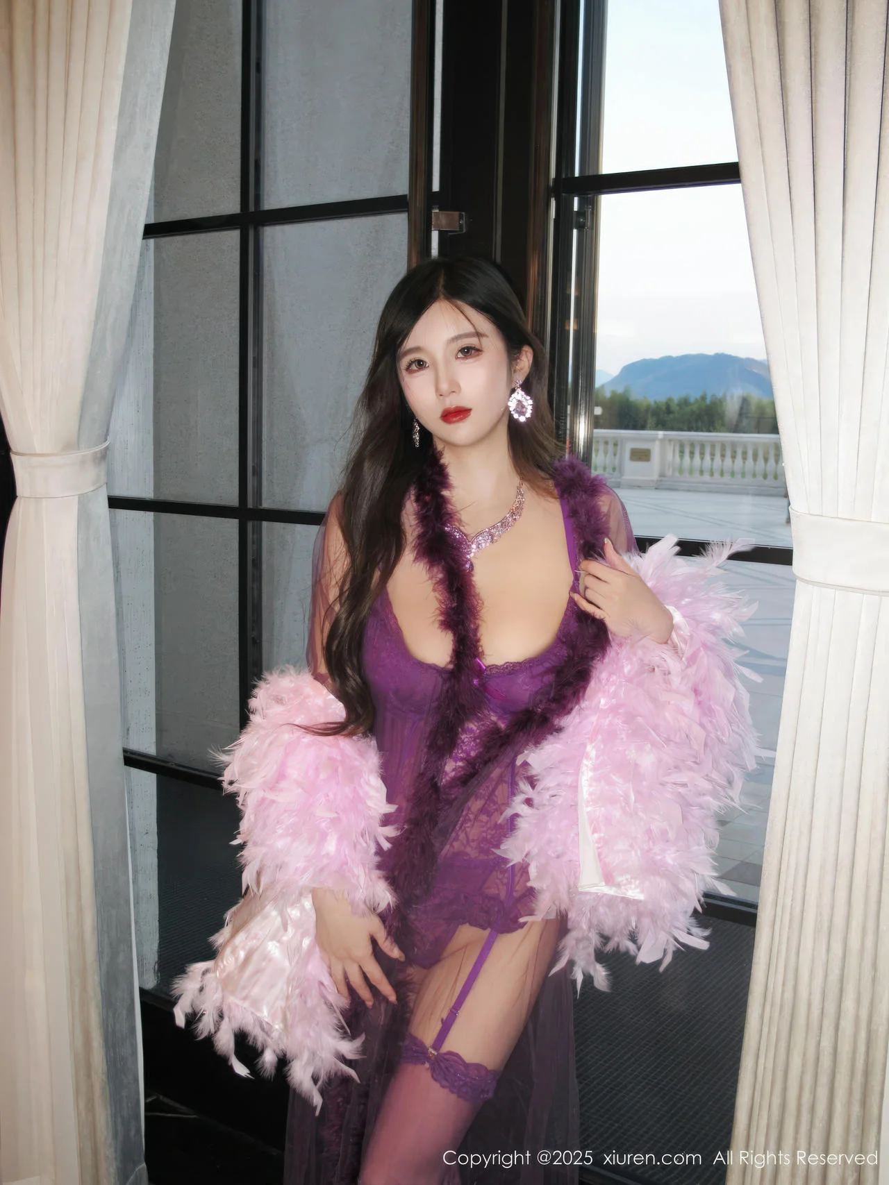 XiuRen 秀人 No.11047 小肉肉咪 情趣内衣极致美腿 - 4