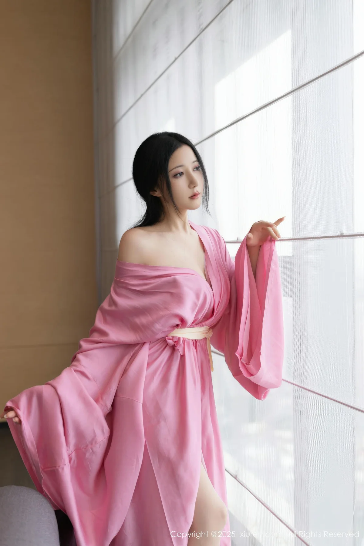 XiuRen 秀人 No.11049 鱼子酱Fish 粉色月影纱肉色丝袜 - 5