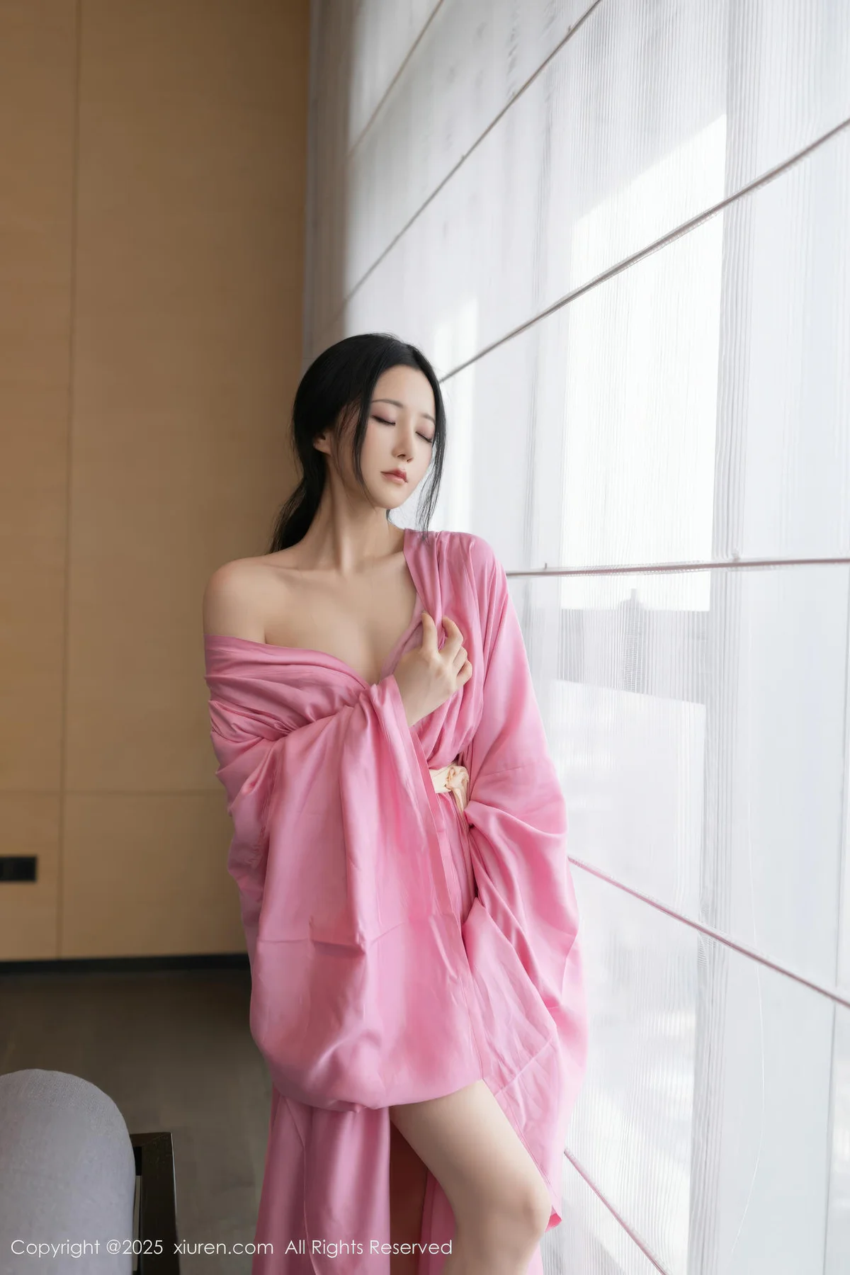 XiuRen 秀人 No.11049 鱼子酱Fish 粉色月影纱肉色丝袜 - 6