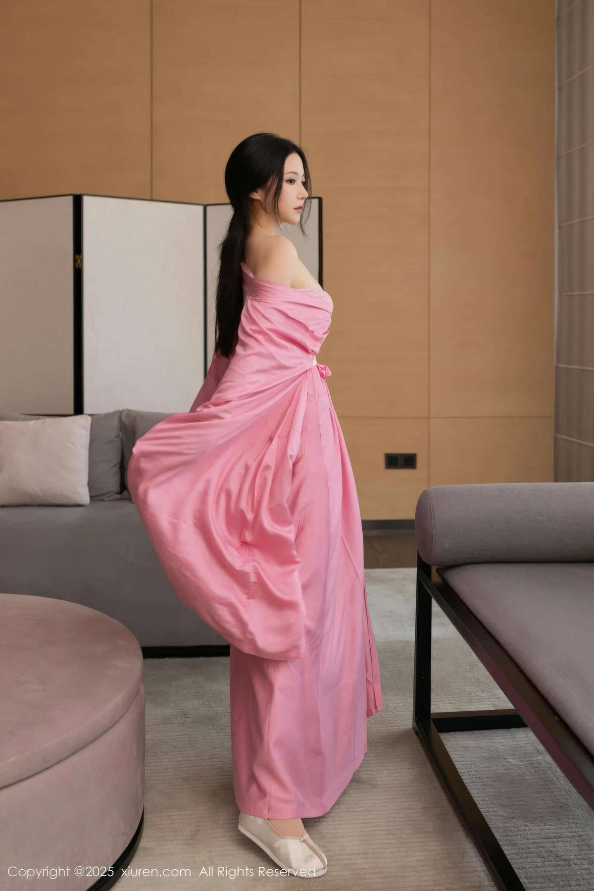 XiuRen 秀人 No.11049 鱼子酱Fish 粉色月影纱肉色丝袜 - 5