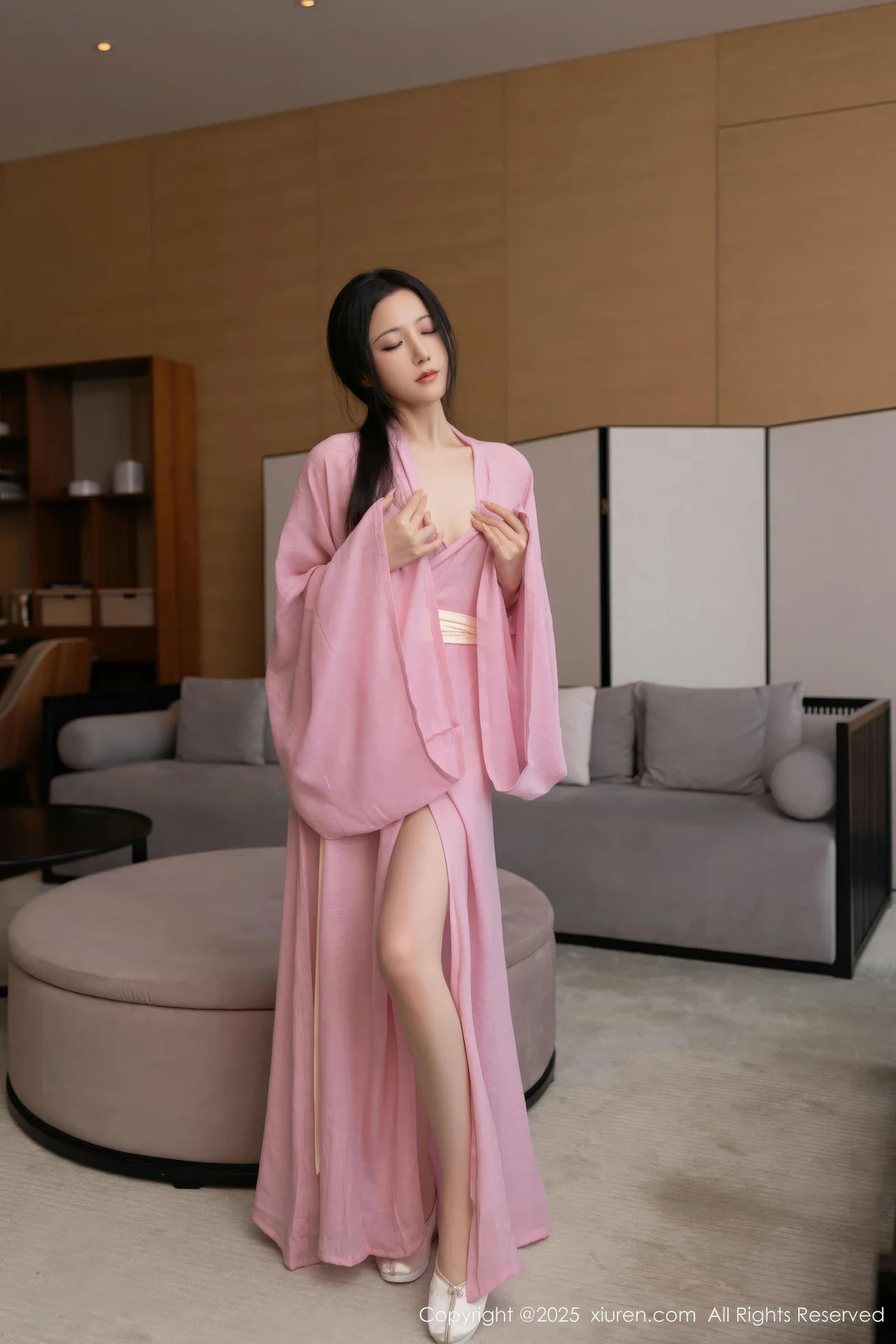 XiuRen 秀人 No.11049 鱼子酱Fish 粉色月影纱肉色丝袜 - 8