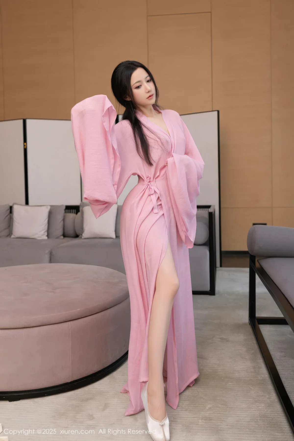 XiuRen 秀人 No.11049 鱼子酱Fish 粉色月影纱肉色丝袜 - 5