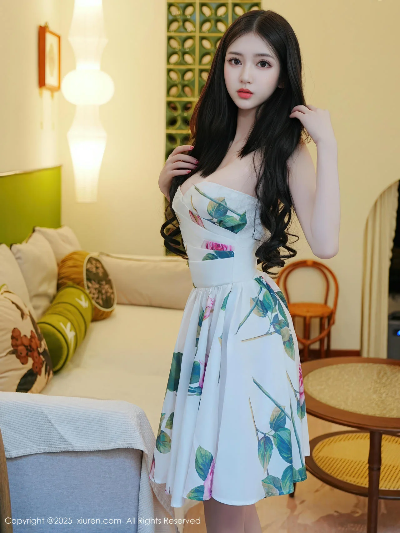 XiuRen 秀人 No.11051 白小蝶 浅色连衣短裙肉丝美女 - 8