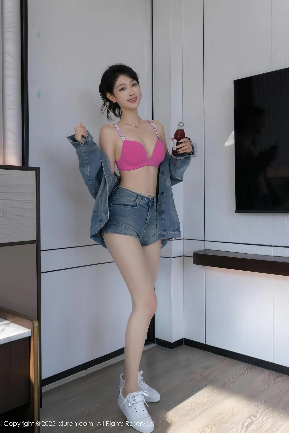 XiuRen 秀人 No.11083 唐安琪 牛仔套装魅惑黑丝 - 6