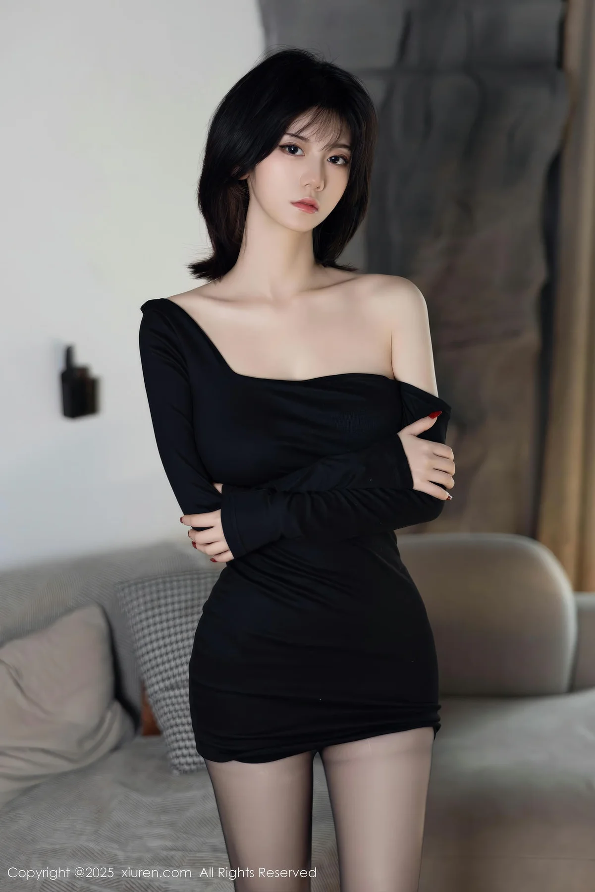 XiuRen 秀人 No.11105 凌七七 气质美女黑色连衣短裙 - 1