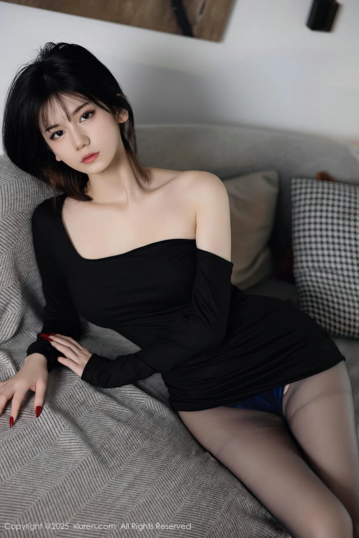 XiuRen 秀人 No.11105 凌七七 气质美女黑色连衣短裙 - 1