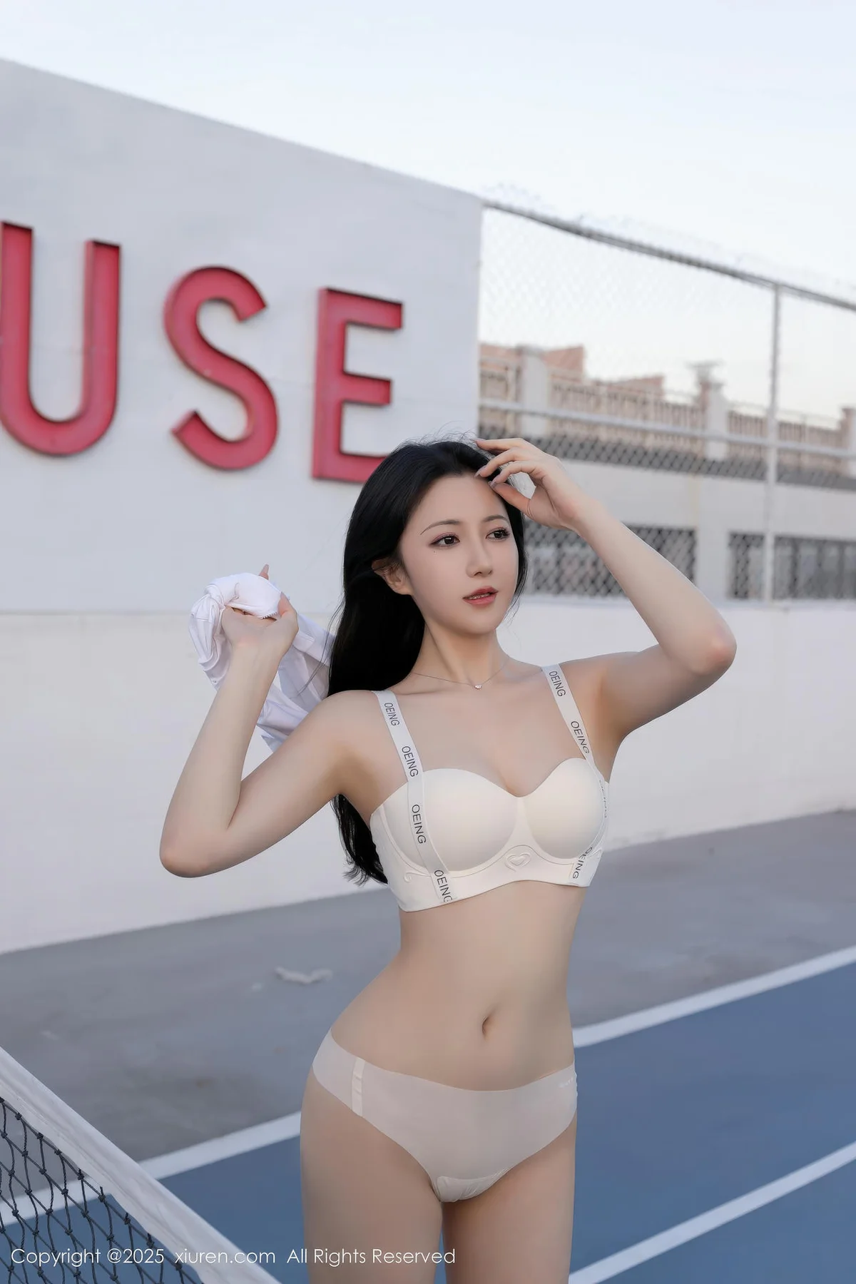 XiuRen 秀人 No.11106 鱼子酱Fish 网球运动美女场景拍摄 - 1