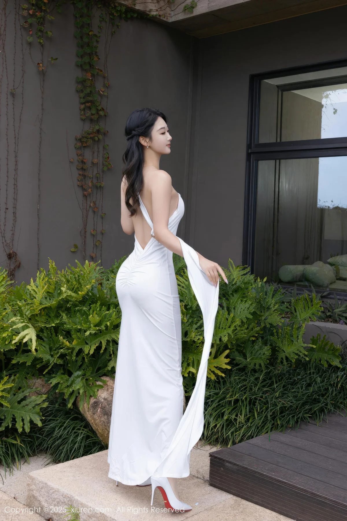 XiuRen 秀人 No.11109 唐安琪 白色长裙诱人肉色丝袜 - 6