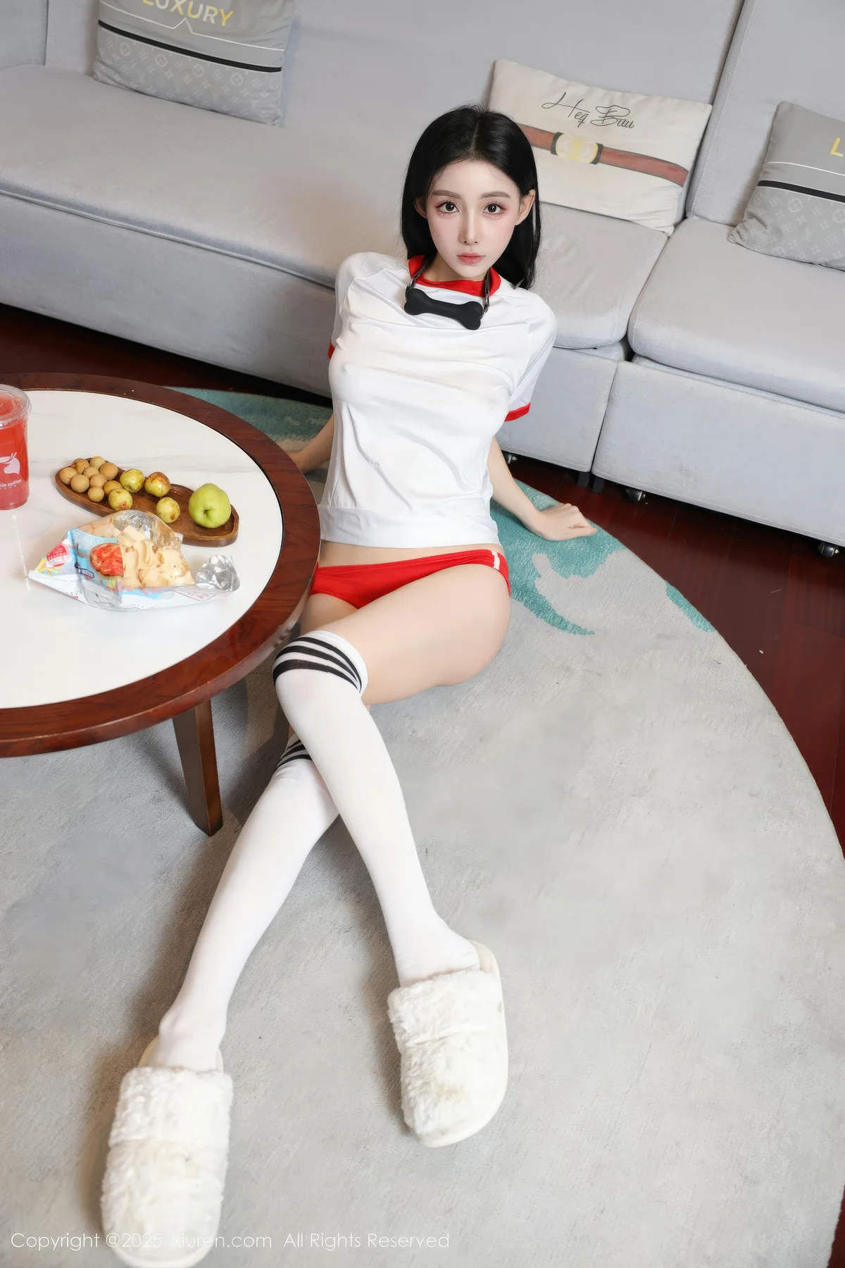 XiuRen 秀人 No.11110 许微微呀 白色T恤性感诱人丝袜 - 6