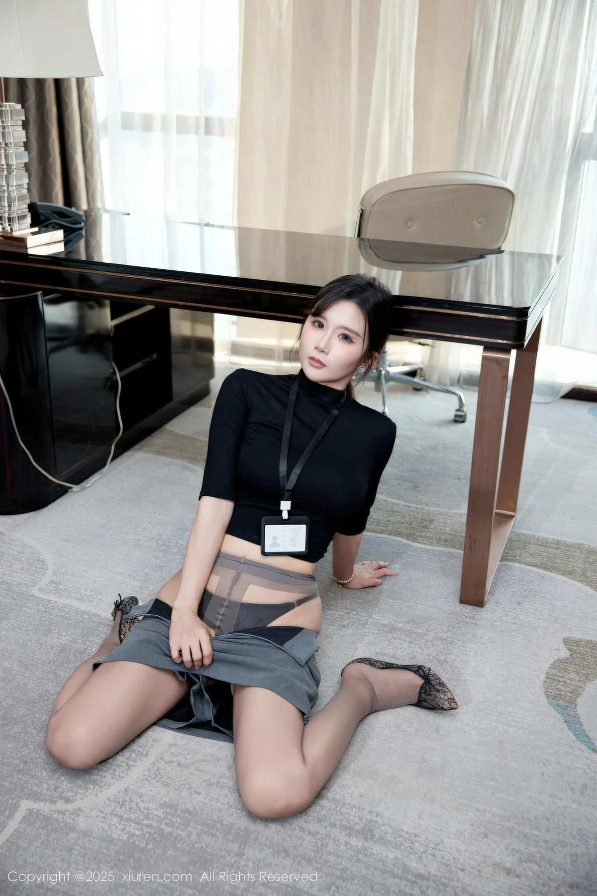 XiuRen 秀人 No.11130 小肉肉咪 性感OL服饰短裙 - 6