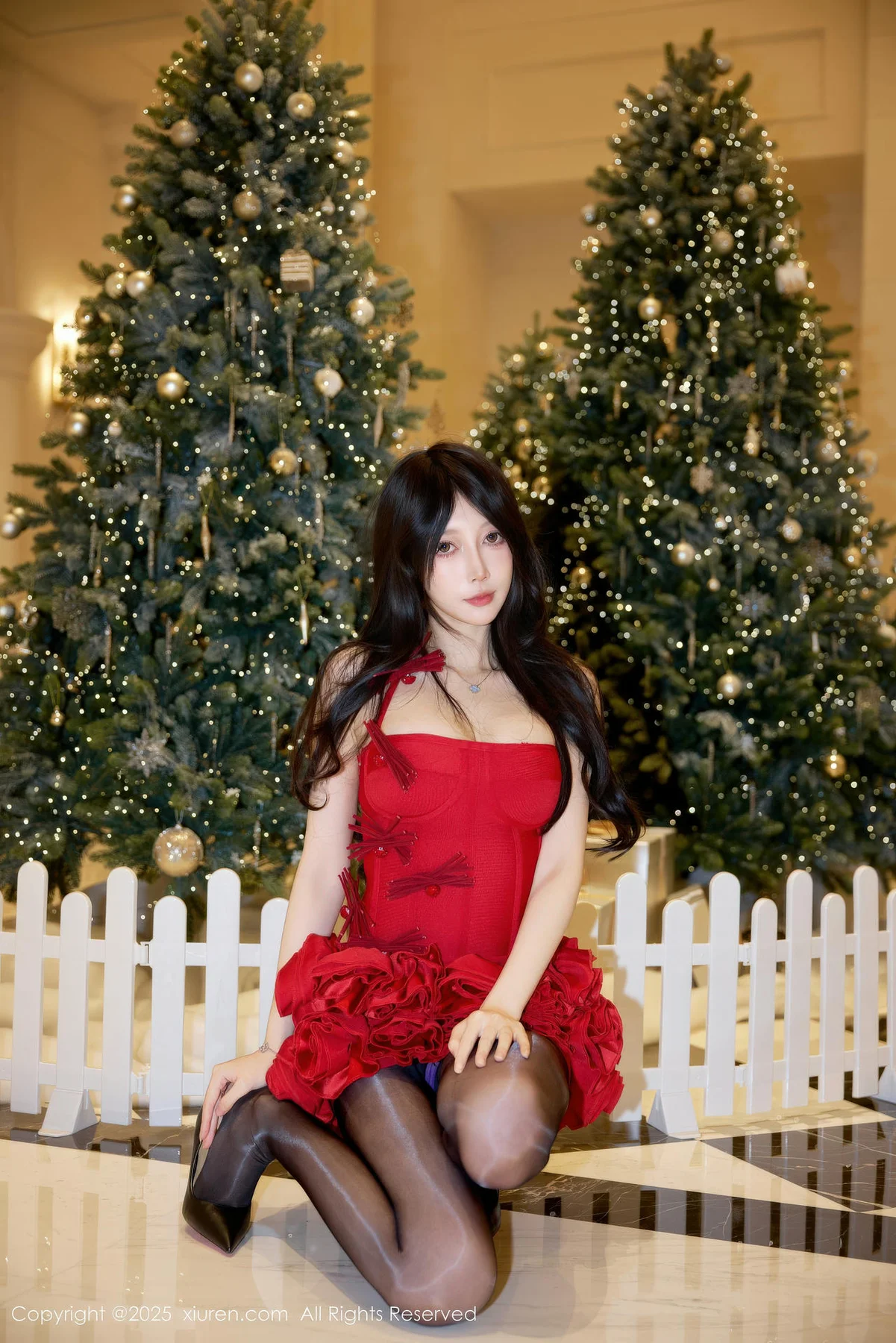 XiuRen 秀人 No.11136 玥儿玥er 红色连衣短裙 - 9