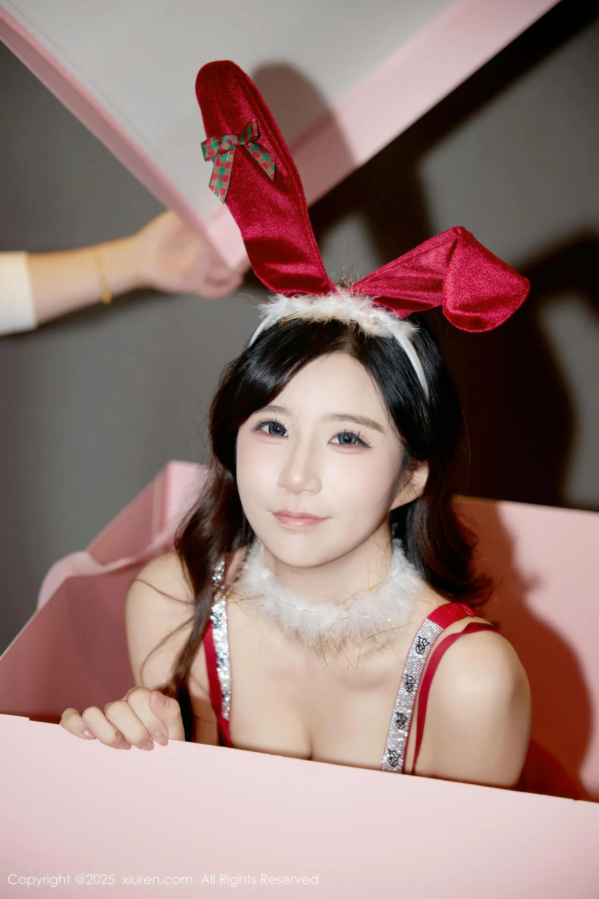 XiuRen 秀人 No.11149 小肉肉咪 红色圣诞装扮 - 7