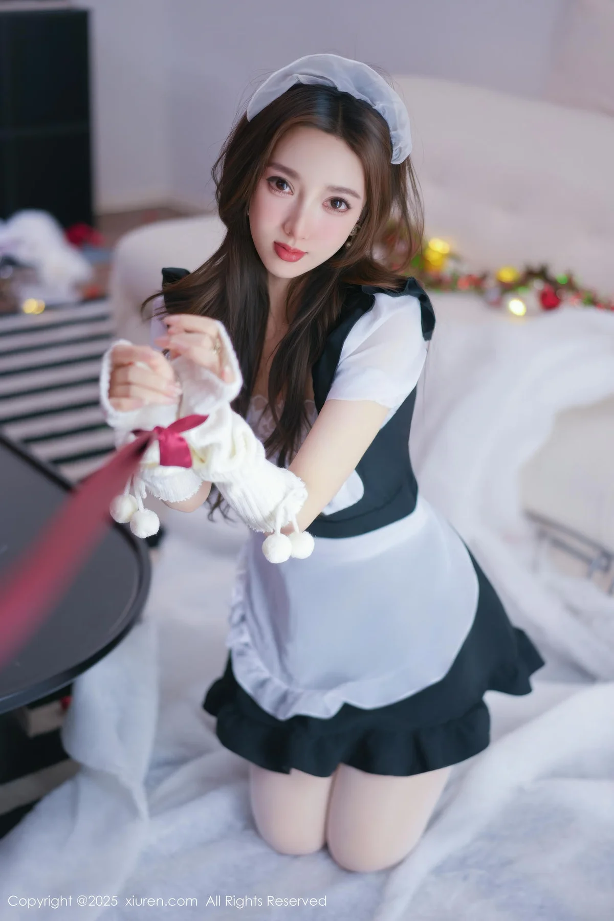 XiuRen 秀人 No.11152 Twins桃桃 性感女仆装扮 - 4