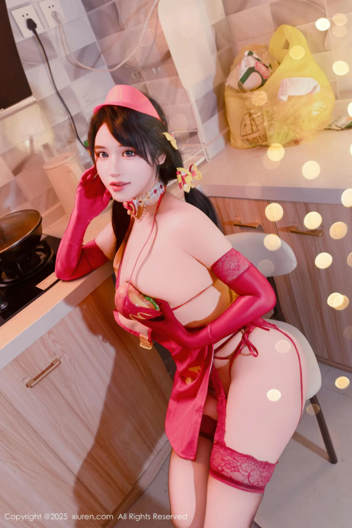 XiuRen 秀人 No.11154 汐汐爱吃草莓 邻家女孩在校生 - 1