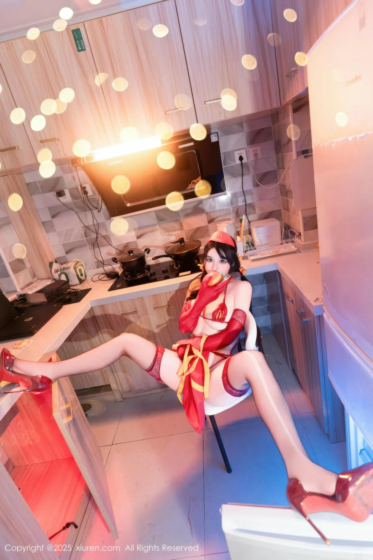 XiuRen 秀人 No.11154 汐汐爱吃草莓 邻家女孩在校生 - 8