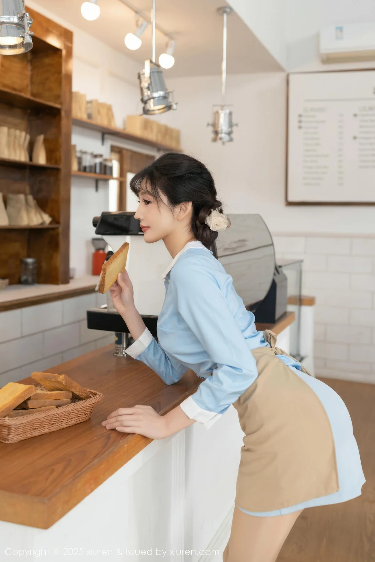 XiuRen 秀人 No.11159 陆萱萱 杏色短裙白色蕾丝 - 7