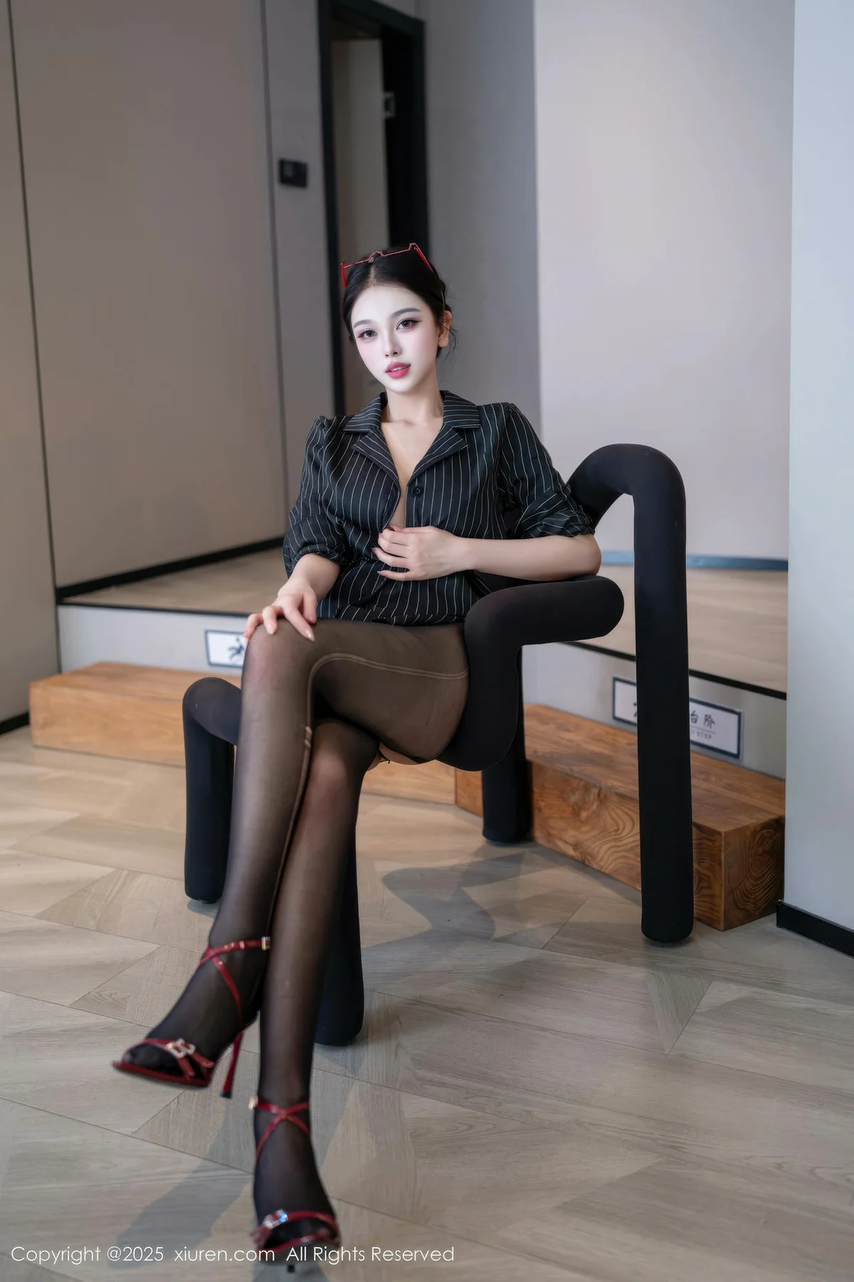 XiuRen 秀人 No.11160 诺诺子 魅惑黑丝曼妙身姿 - 7