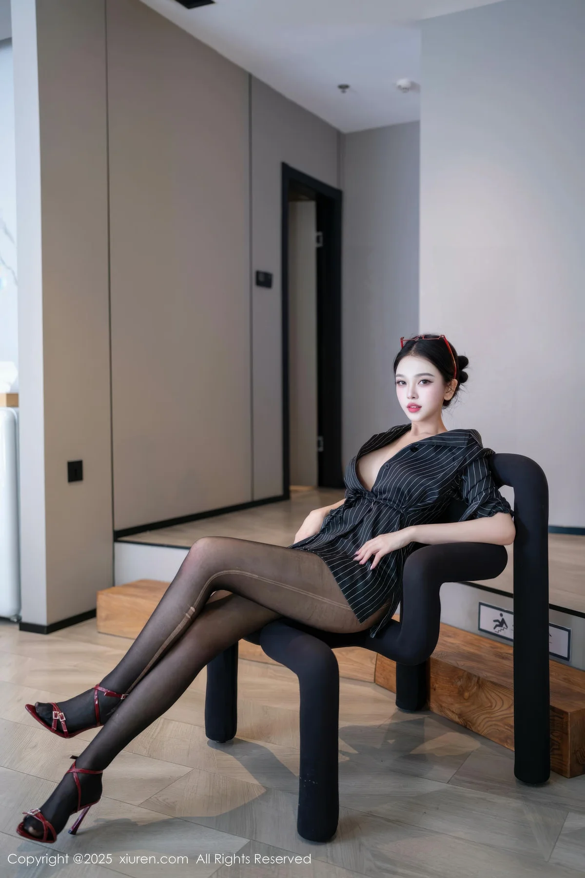 XiuRen 秀人 No.11160 诺诺子 魅惑黑丝曼妙身姿 - 8