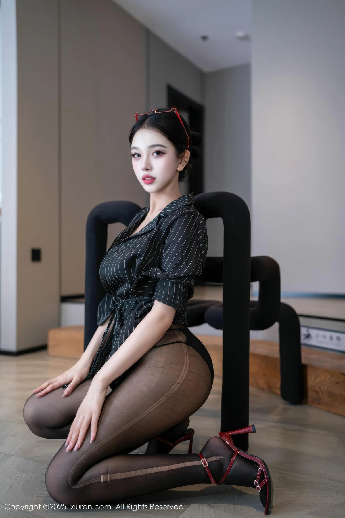 XiuRen 秀人 No.11160 诺诺子 魅惑黑丝曼妙身姿 - 10