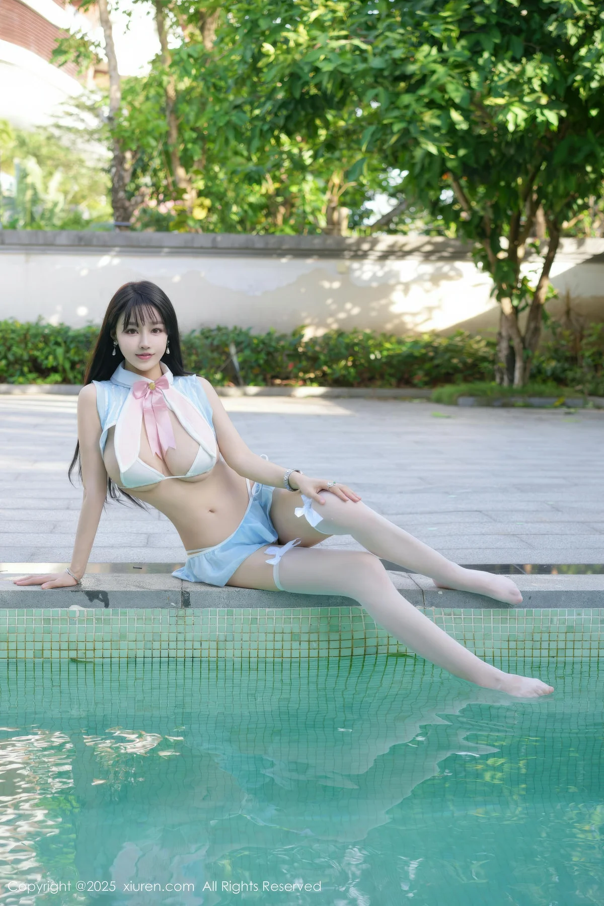 XiuRen 秀人 No.11170 心上可Flora 蓝色泳衣白色丝袜 - 2