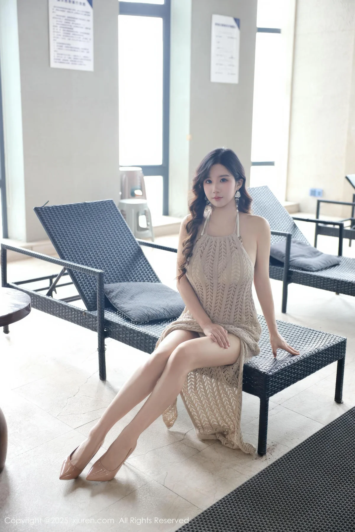 XiuRen 秀人 No.11182 小肉肉咪 浅色连衣裙白色泳衣 - 3