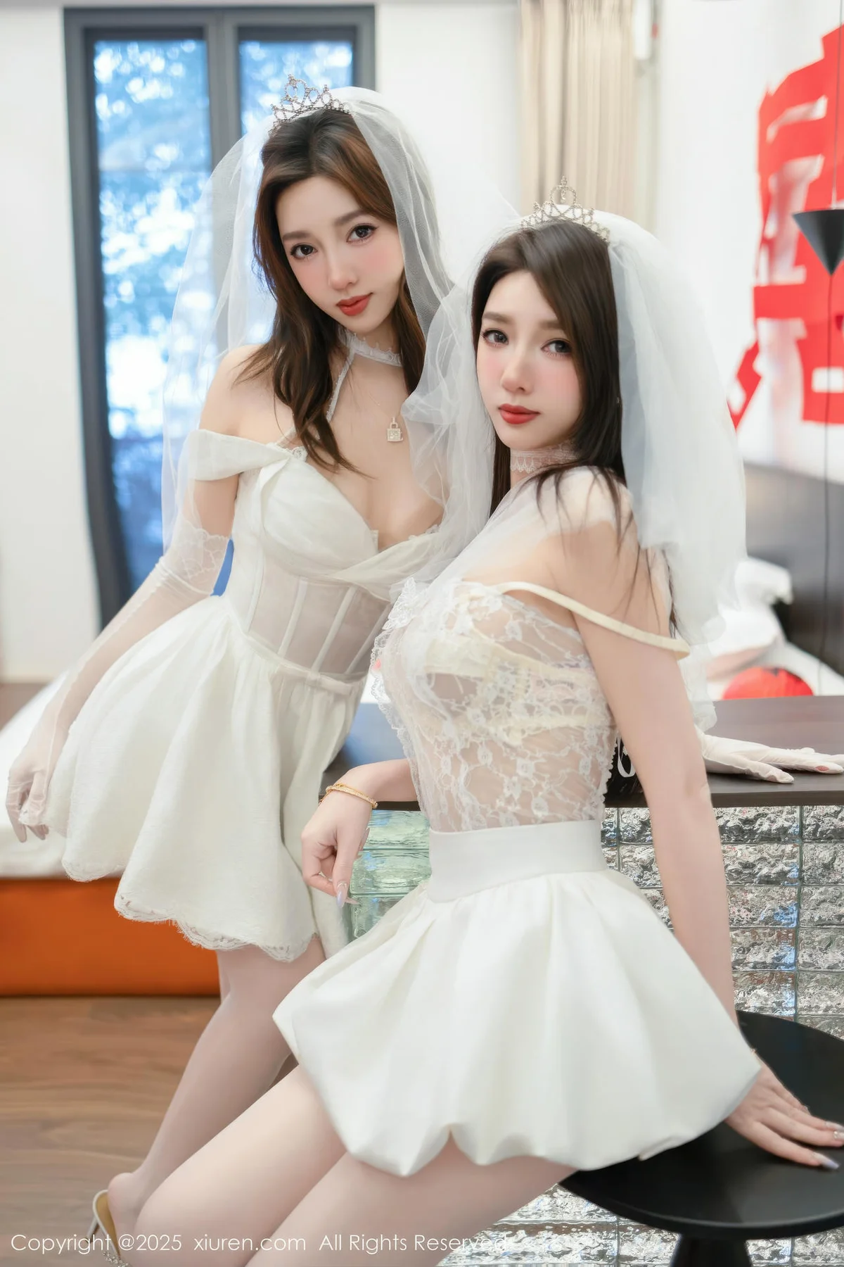 XiuRen 秀人 No.11184 Twins天夭 两位白色蕾丝婚纱 - 2