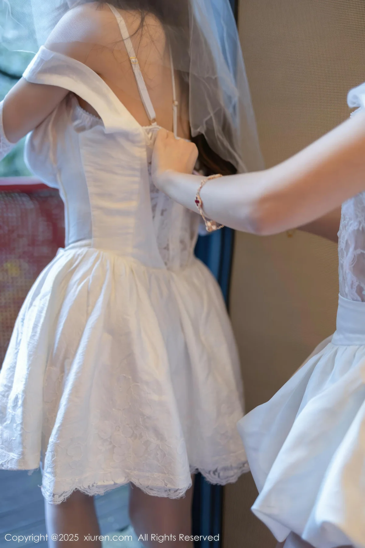 XiuRen 秀人 No.11184 Twins天夭 两位白色蕾丝婚纱 - 7