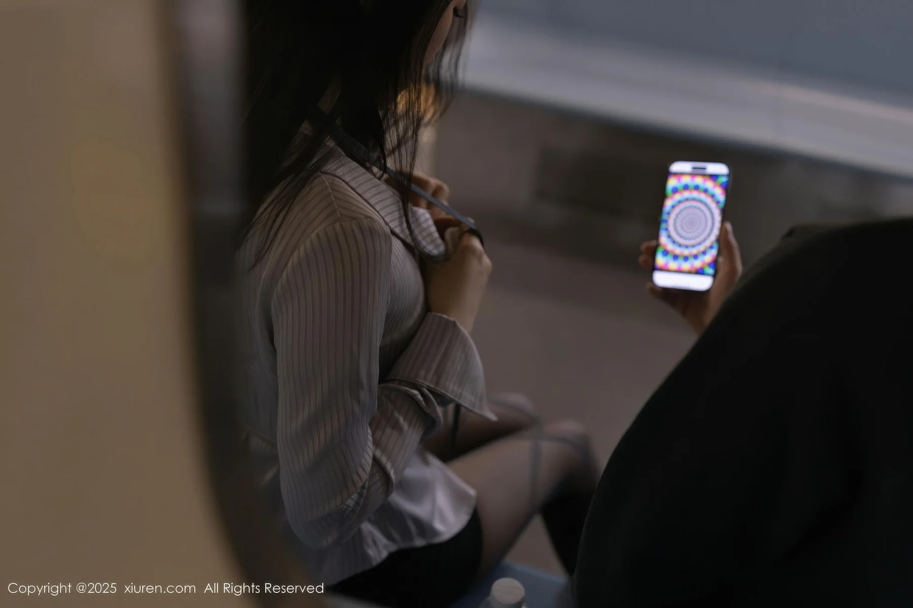 XiuRen 秀人 No.11186 鱼子酱Fish 性感OL服饰婀娜动人身段 - 2