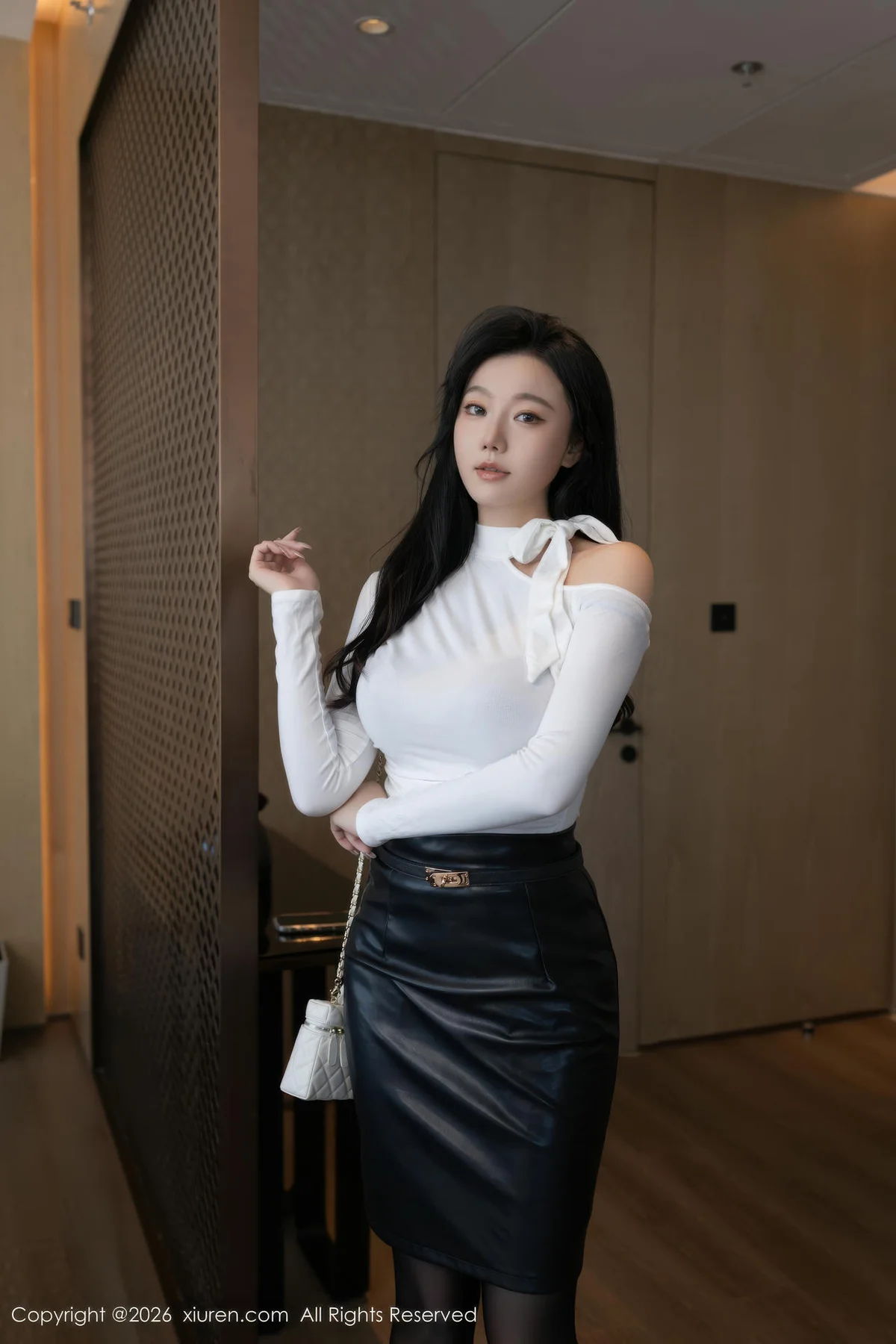 XiuRen 秀人 No.11201 安然anran 黑色皮裙黑丝长腿 - 6
