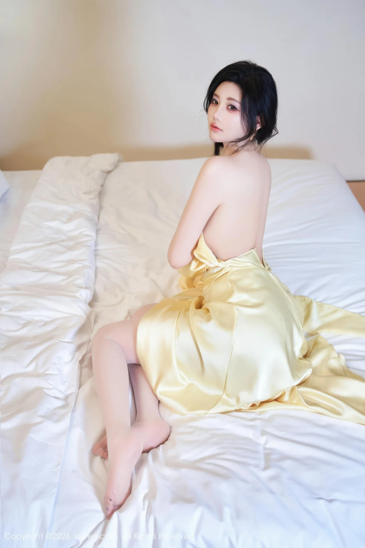 XiuRen 秀人 No.11206 杨晨晨黄色连衣短裙 - 1