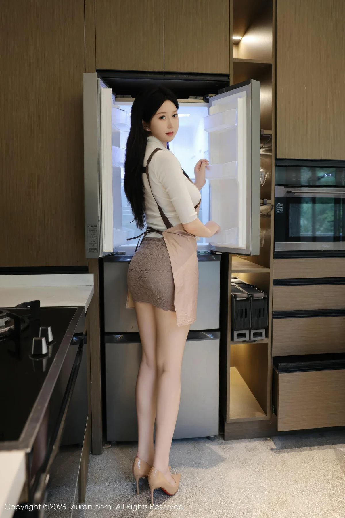 XiuRen 秀人 No.11207 奶思兔巨乳首套写真紫色包臀裙 - 3